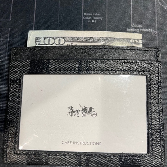 Coach Card Holder Unisex - Picture 8 of 9